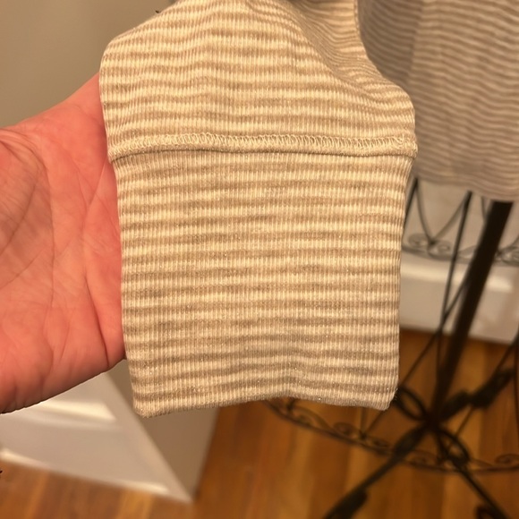 Splendid Puff Shoulder Striped Top-Sz L - Picture 4 of 7